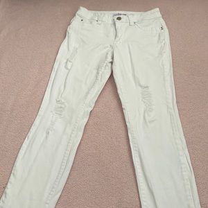 White ripped YMI mid rise jeans